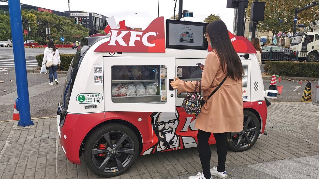 Önjáró büfékocsi a streetfood jövője? 