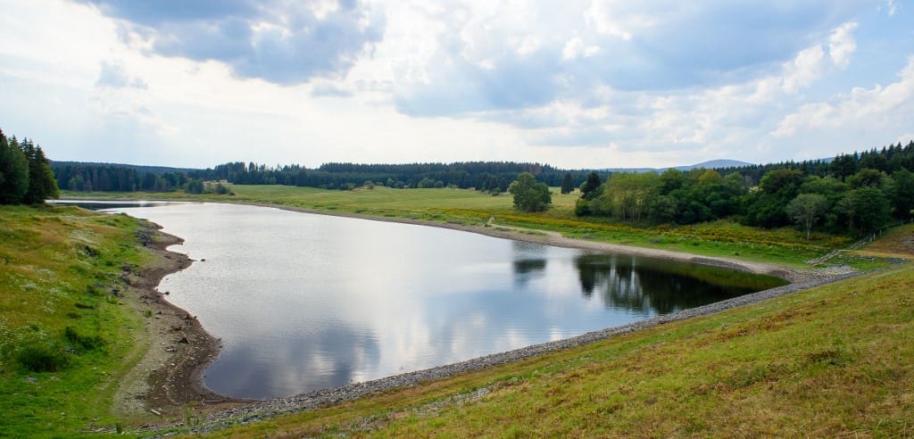 A világ vízkészletének akár felét minden évben ellopják