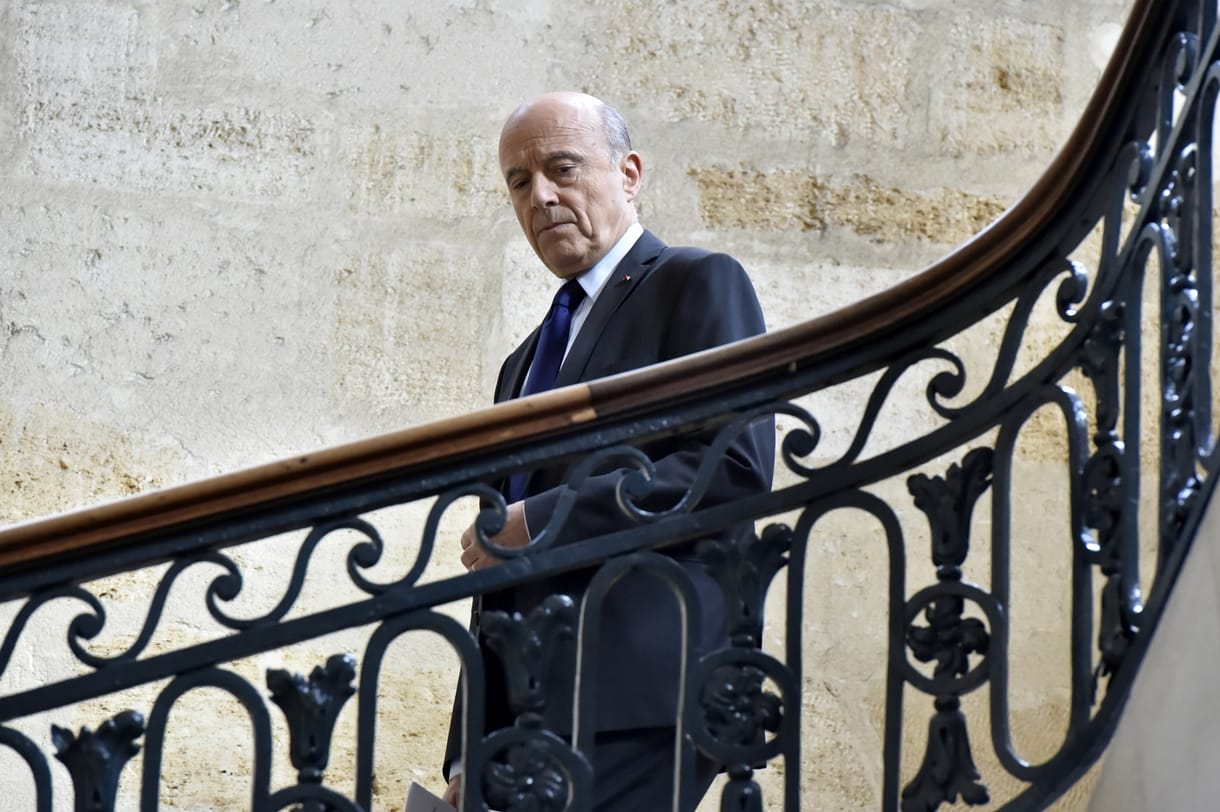 Juppé nem ugrik be Fillon helyére - jöhet Sarkozy?