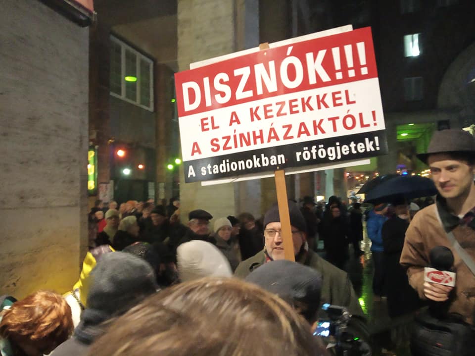 Fideszes körökben gáncsolták el Orbán kultúrharcosainak nyomulását 