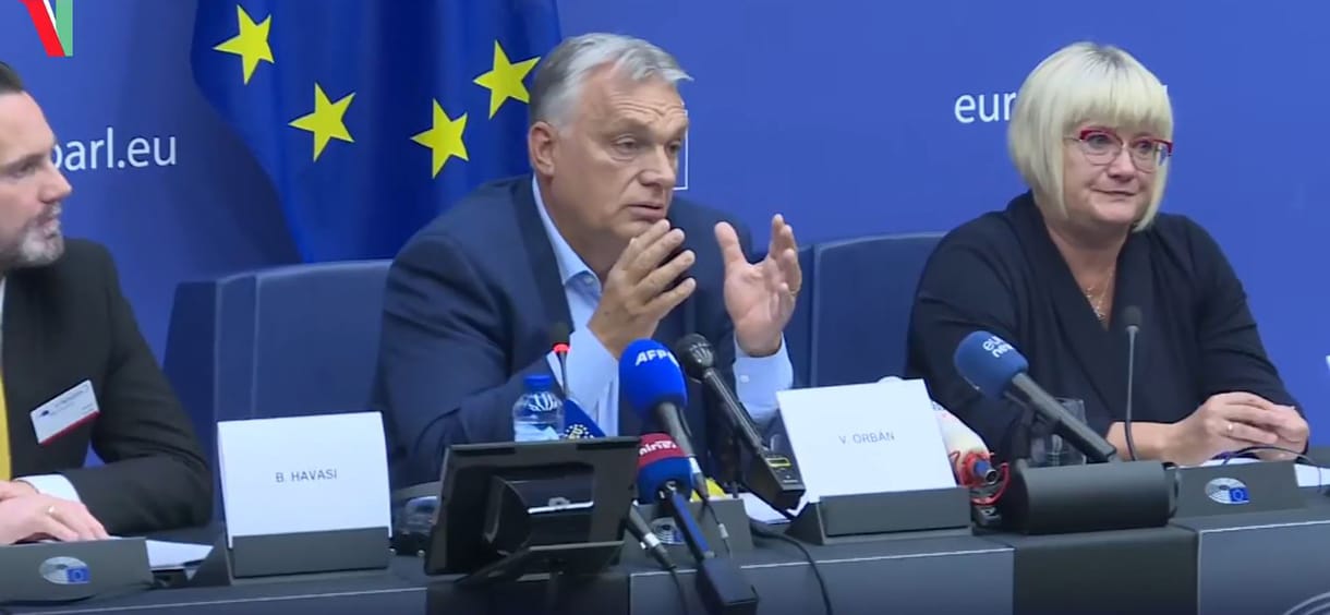 Hegedűs Dániel: Az Európai Bizottság pislogott előbb, amikor farkasszemet nézett Orbánnal