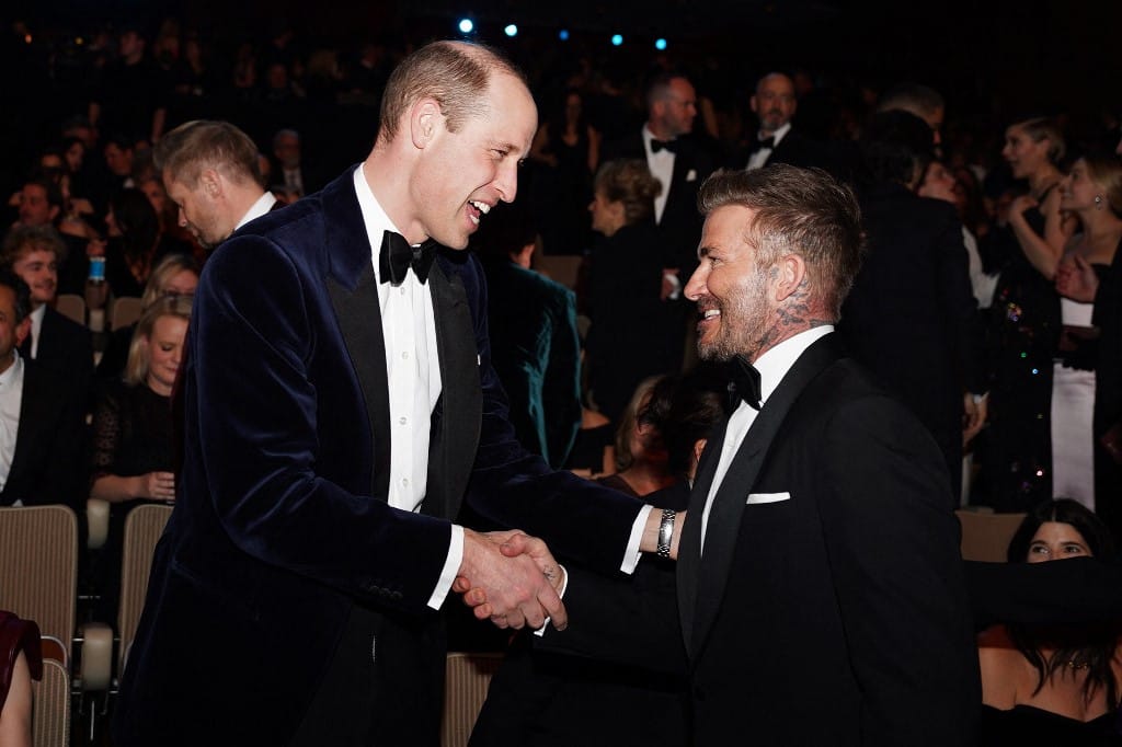 Lovaggá ütik David Beckhamet