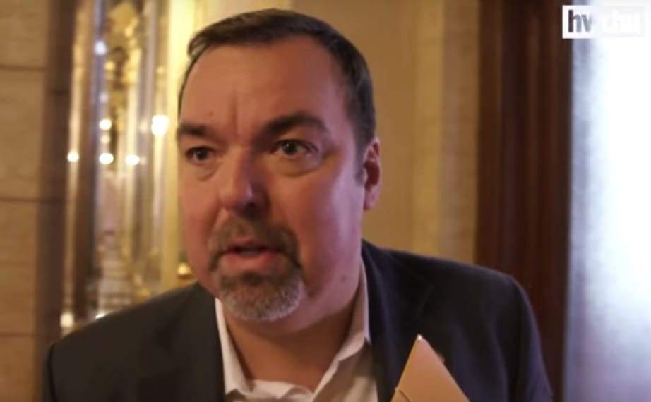 Meredek magyarázatok a parlamentből egy botrányra, ami egyszer csak elült