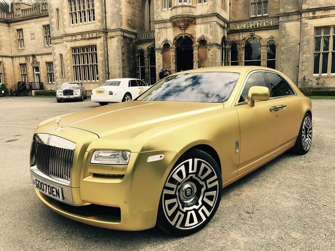 Van egy kis bitcoinja? Itt egy aranyszínű Rolls-Royce, amit csak ezzel vehet meg