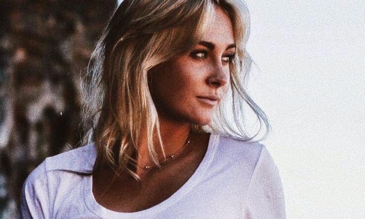 Akasztás okozta a 20 éves ausztrál blogger halálát
