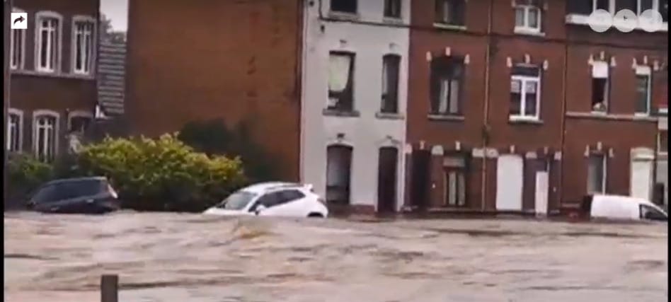 Egy magyar fiú is napokig az árvíz fogságában ragadt Belgiumban