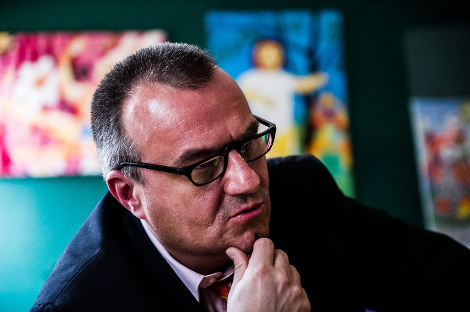 DrMáriás: Addig kéne szeretni a politikai elitet, amíg megsemmisítjük