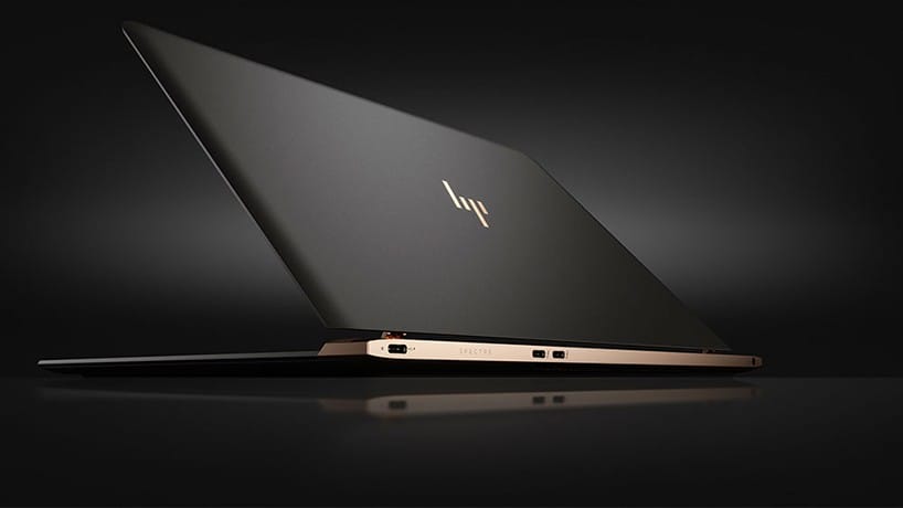 10,4 mm vékony, és alig 1,1 kg lett a HP új laptopja