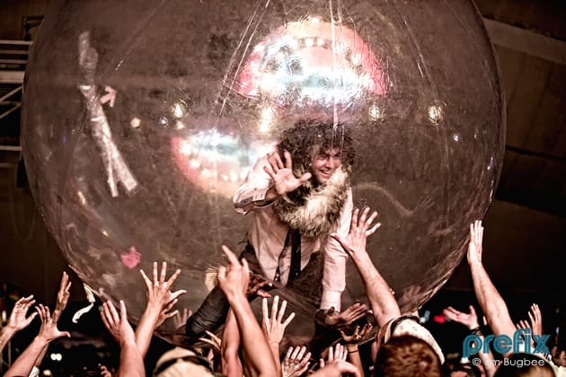 Zene éjszakára: a Flaming Lips és Yoko Ono egymásra találása