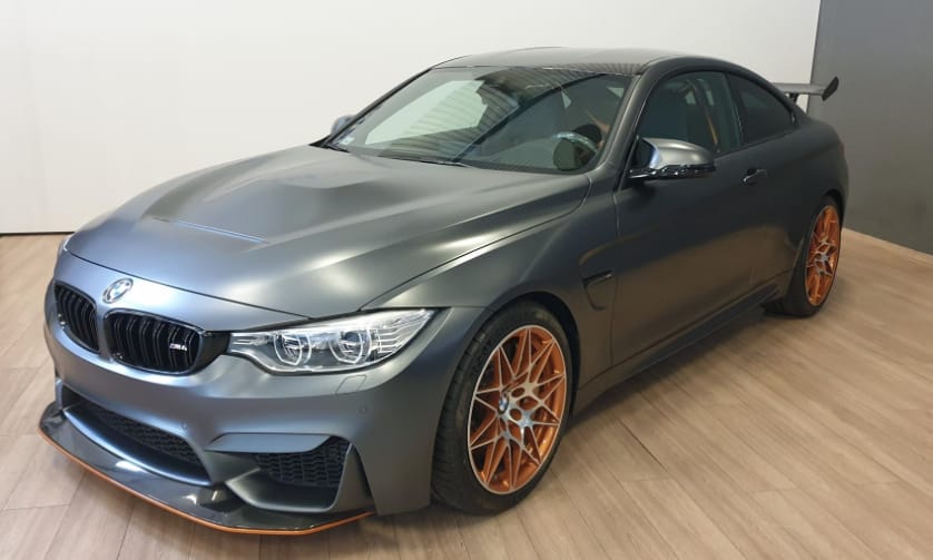 Méregdrága: szuperritka BMW-t kínálnak eladásra Budapesten