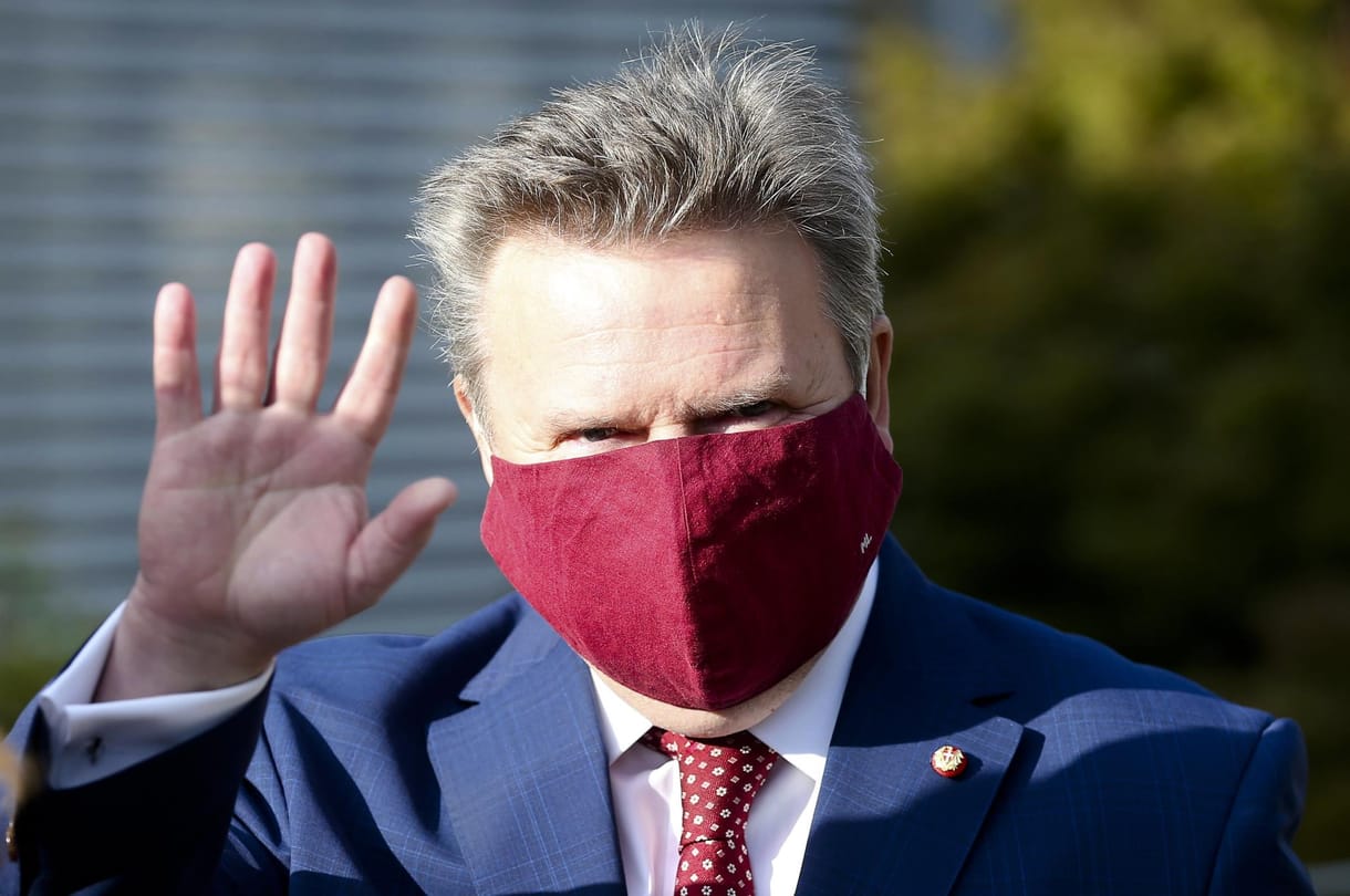 Nyithatnak az üzletek Bécsben, feloldják a teljes zárlatot