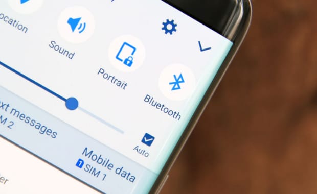 Az ön telefonján is mindig megy a Bluetooth? Akkor gyorsan kapcsolja ki
