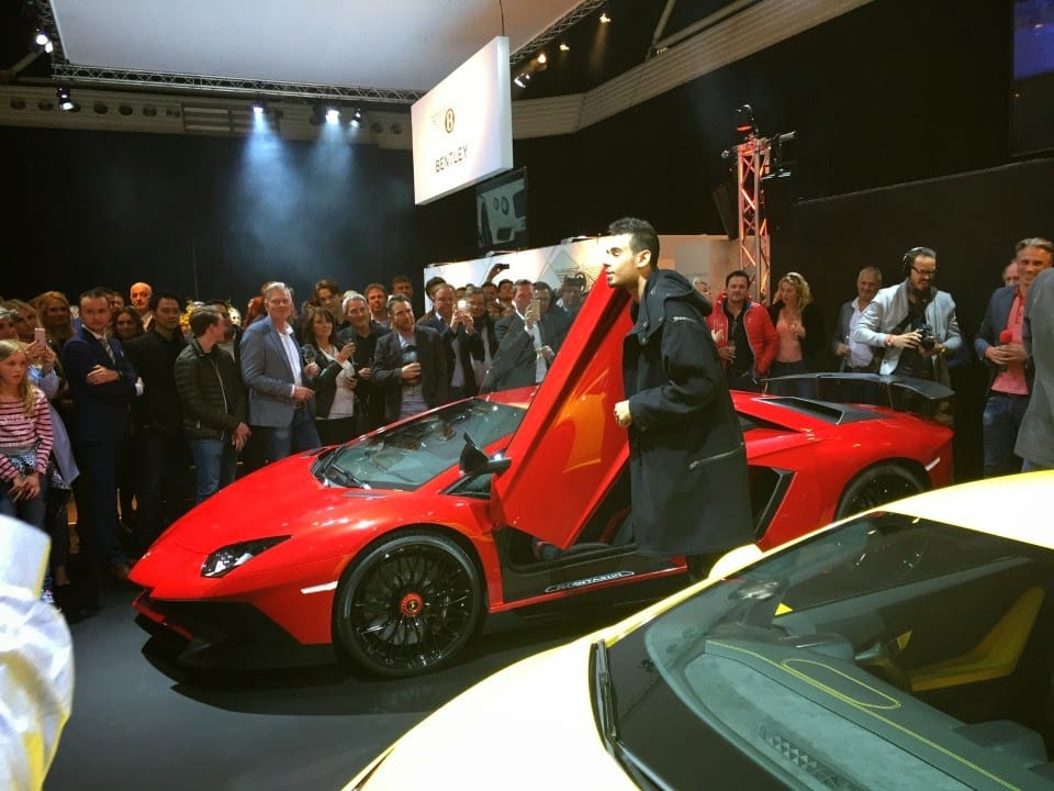 750 lóerős Aventadort vett az autózúzó sztár DJ