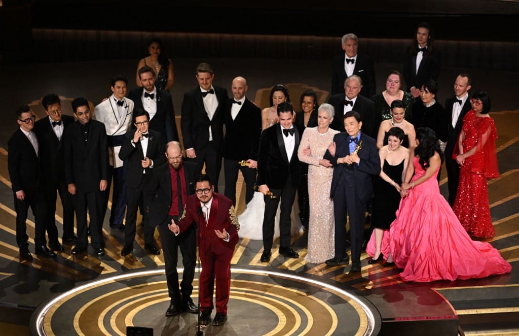 Agyondíjazták a legnagyobb esélyest, egy meglepetés jutott az idei Oscar-gálára
