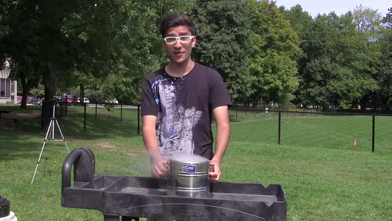 Videó: Ez az eddigi legdurvább „ice bucket” kihívás