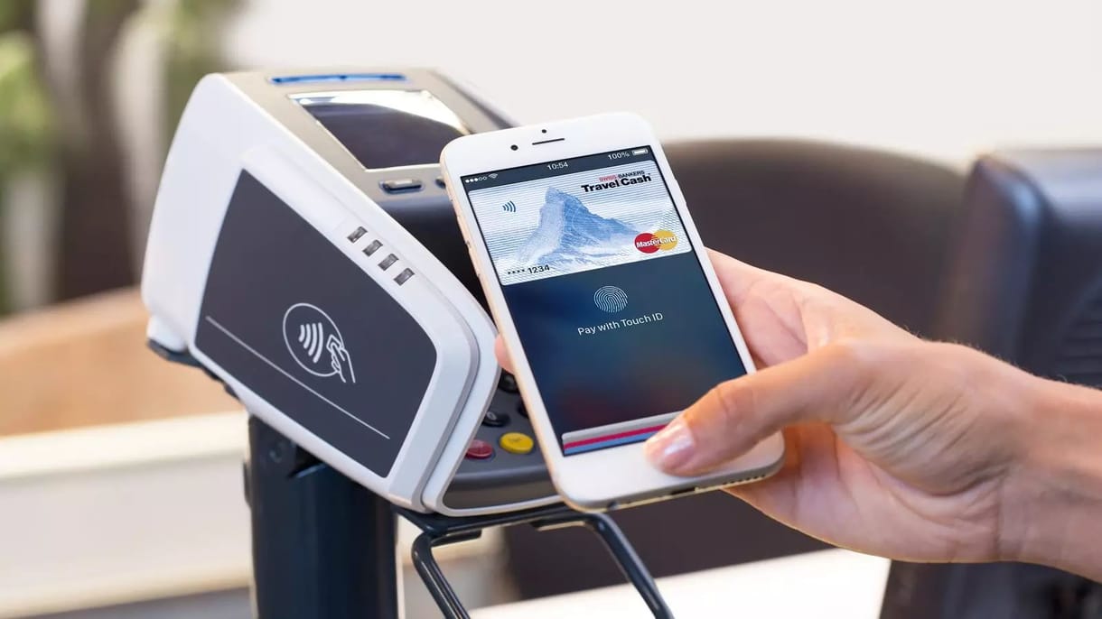 Több orosz bank ügyfelei sem használhatják tovább a Google Payt és az Apple Payt