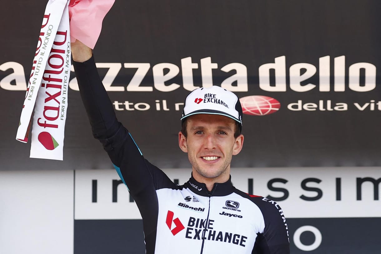 Giro d'Italia: Yates nyerte a szakaszt, Valter Attila egy helyet feljött