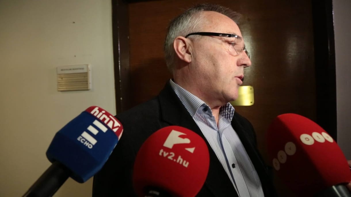 Kirúgtak három embert a HírTV-től