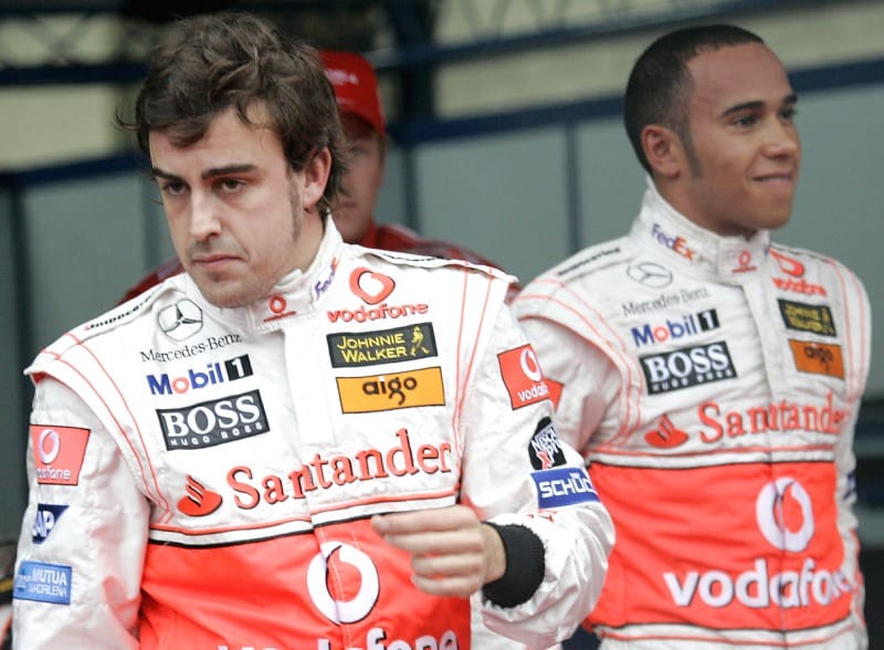 Forma-1: Hamilton hálás Alonsónak