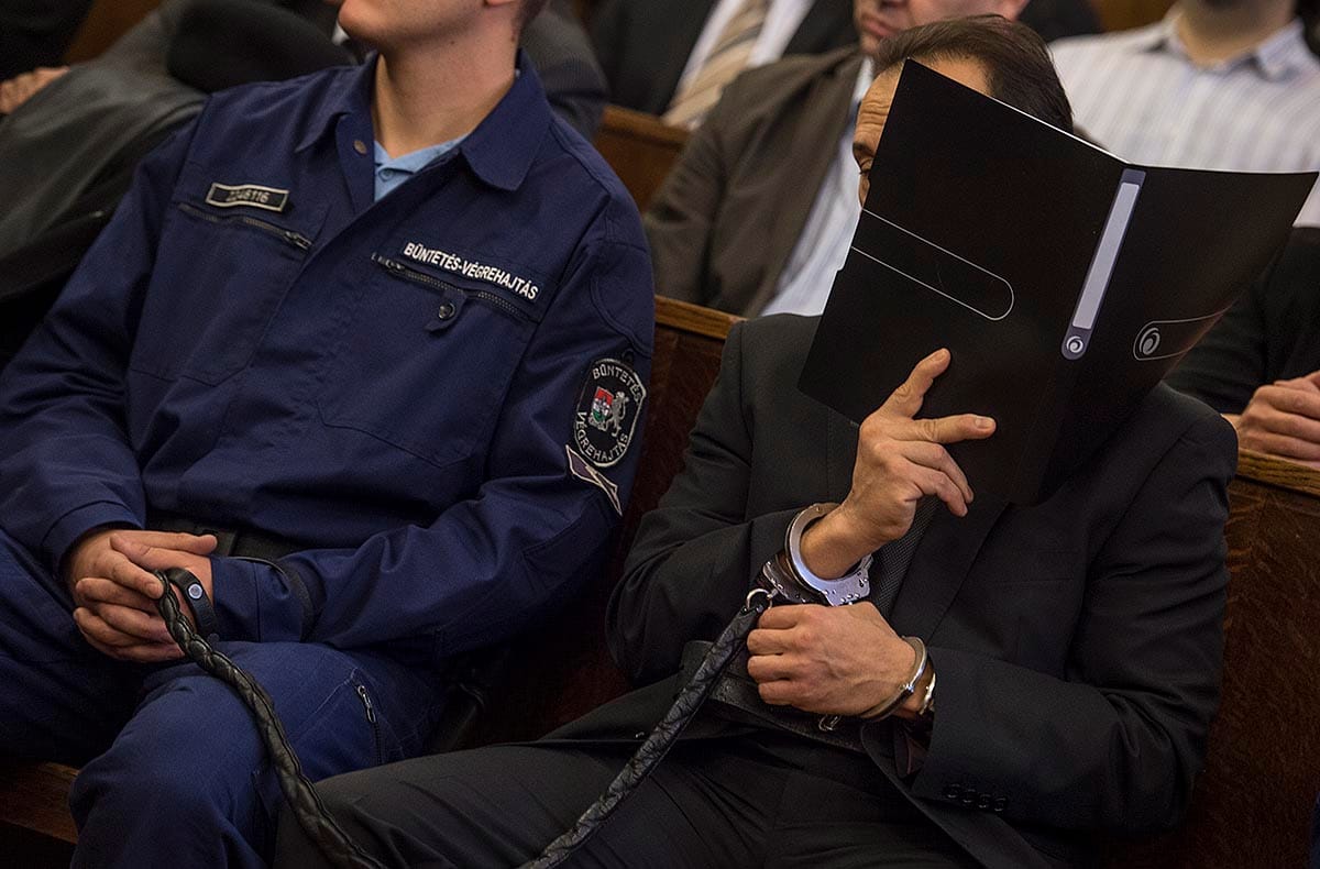 Házi őrizetbe kerül Vizoviczki László