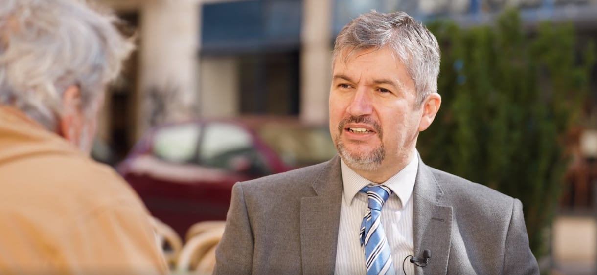 „Vannak olyan törvények, amiket szerintem nem kell feltétlenül betartani” – Hadházy Ákos a HVG Teraszon