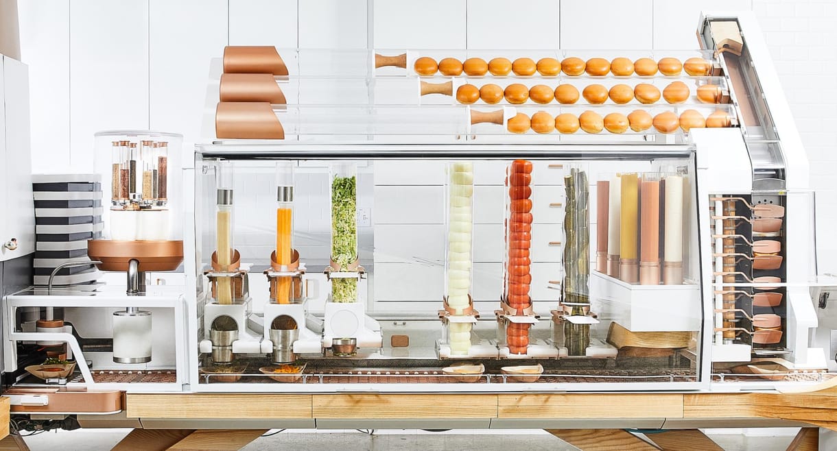 Kézműves hamburger kéz nélkül: robotétteremmel spórol egy startup