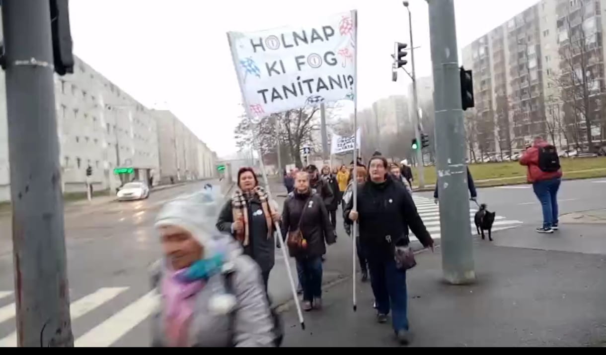 Elindult Miskolcról a Tudásmenet az oktatásért