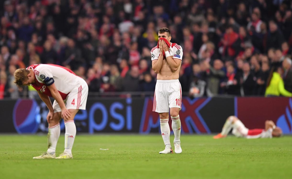 Szeptemberig biztos, hogy nem lesz profi futball Hollandiában