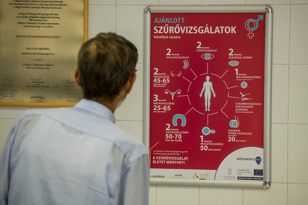 Jövőre jön a kötelező egészségügyi szűrés, de a kormány „nem az embereket nyomasztaná” vele