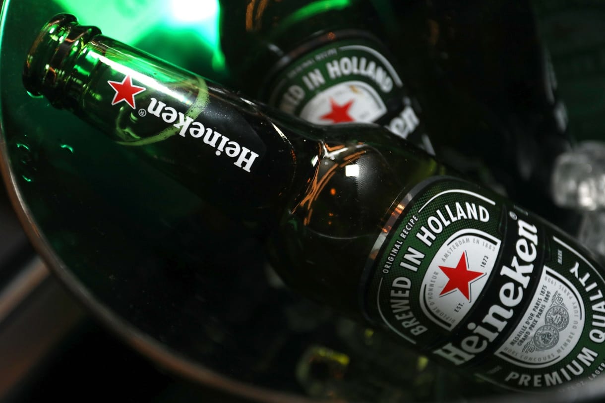 És akkor mekkora ciki lenne, ha a Heineken pénzelné Felcsútot