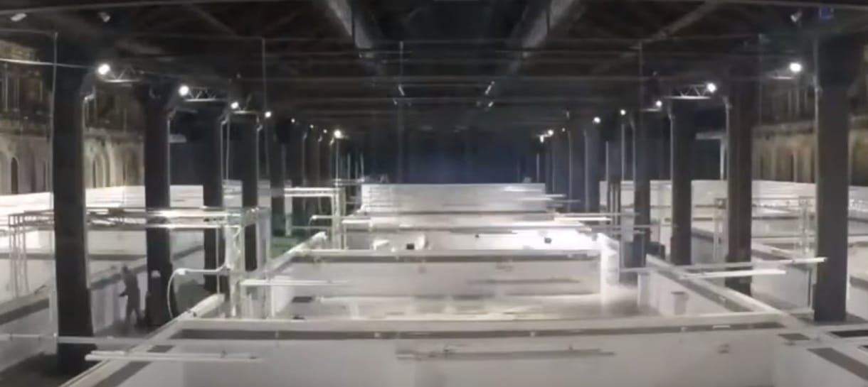 Videó: Így lett 9000 négyzetméteres kórház egy torinói múzeumból