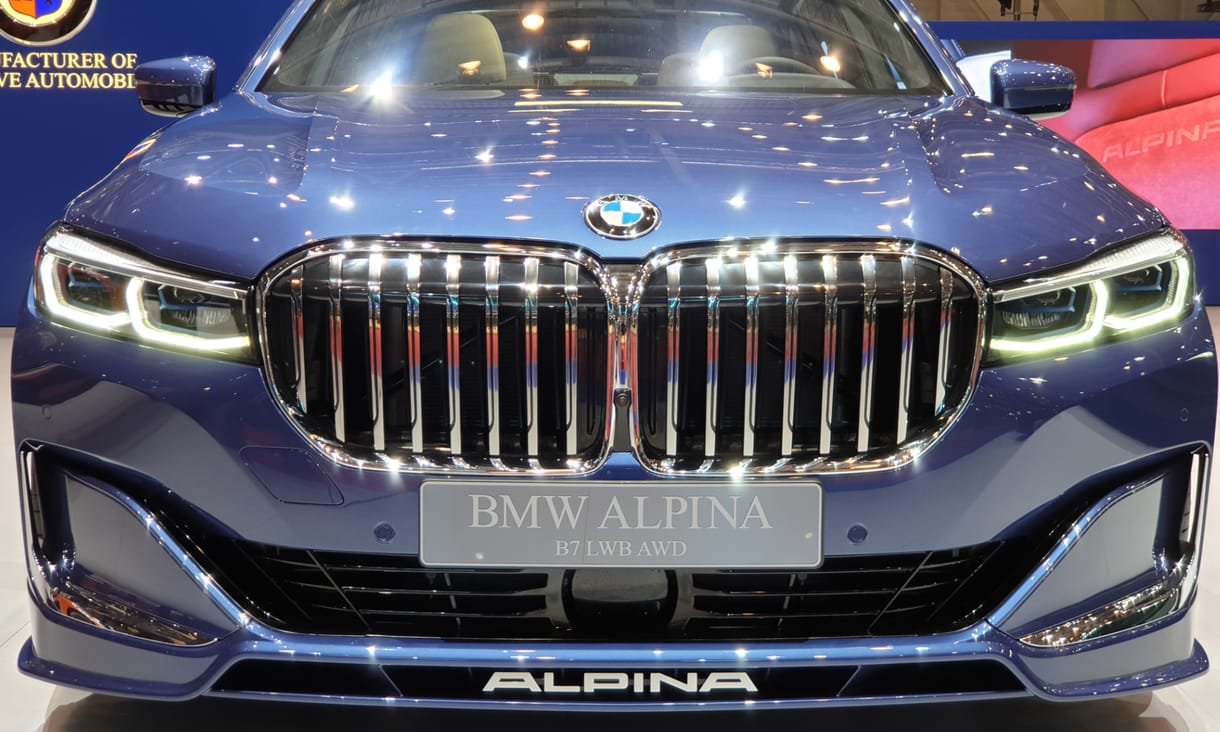 Ha nem elég a legdrágább és legerősebb BMW, itt egy olcsóbb és mégis erősebb