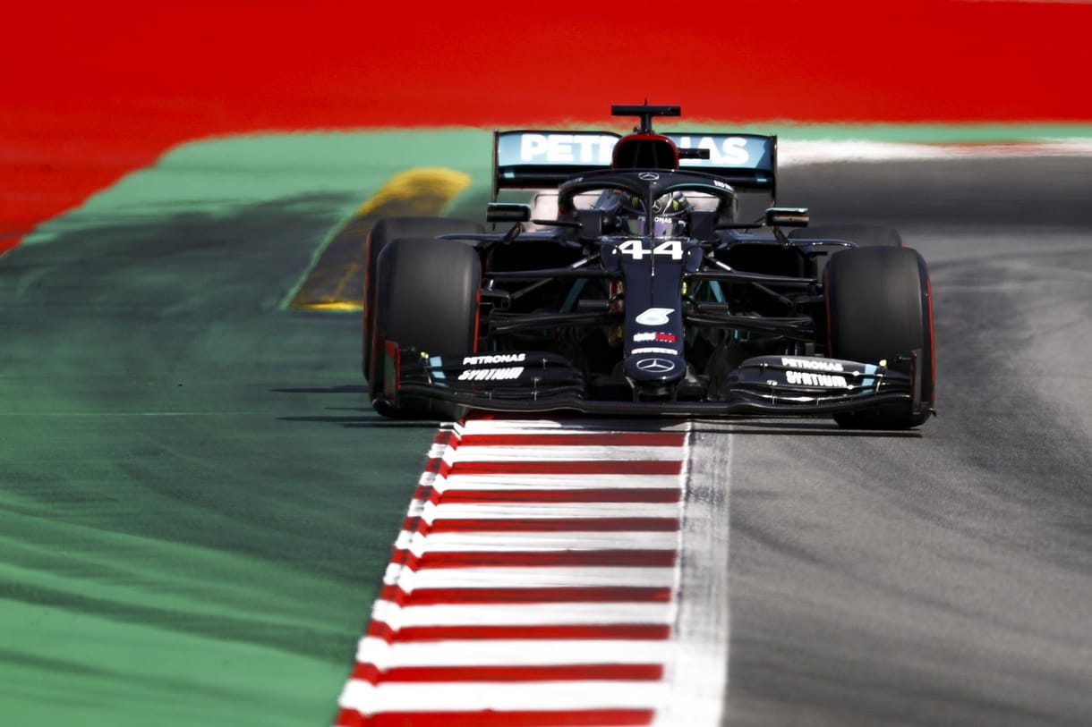 Bahrein felajánlotta, hogy beoltja a Forma-1 mezőnyét, a sportág vezetői viszont elutasították ezt