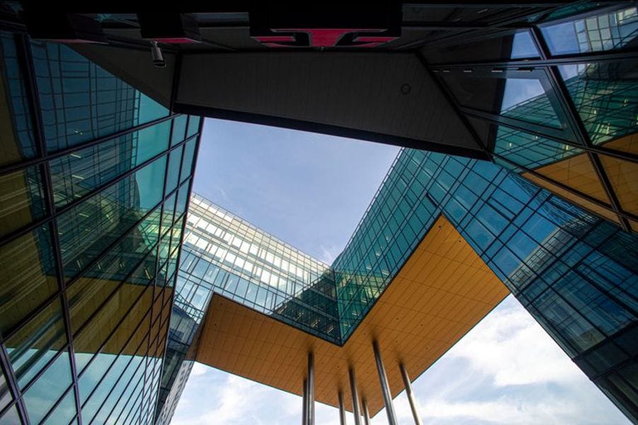 Úgy tűnik, működik a négynapos munkahét a Telekomnál, még több dolgozót vonnak be a tesztbe