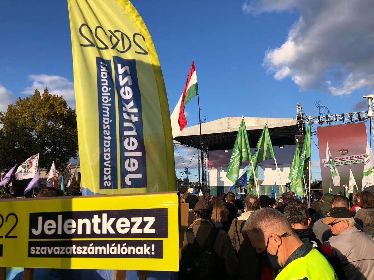 Csalók vagy szavazatszámlálók is eldönthetik, győz-e a választáson az ellenzék