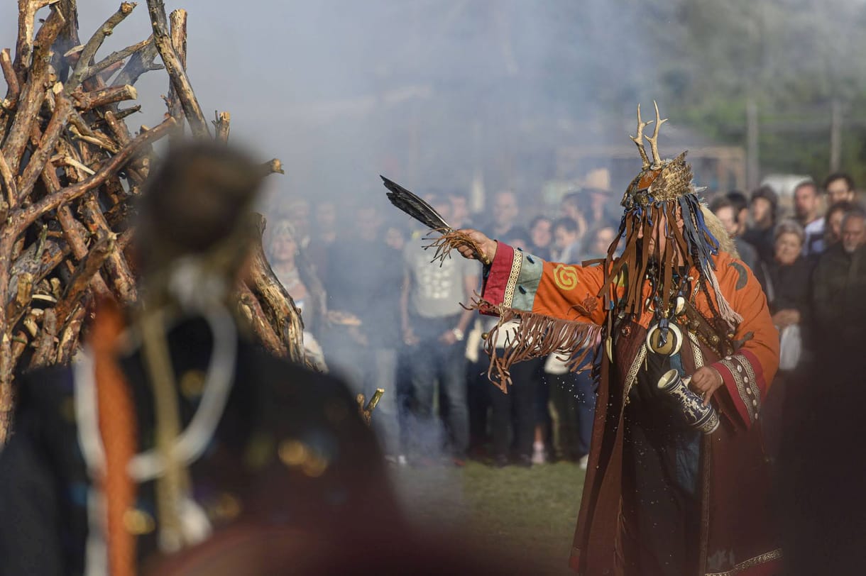 A népszámlálás adatai szerint 2439 ember szkítául beszél otthon, bár rejtély, hogyan