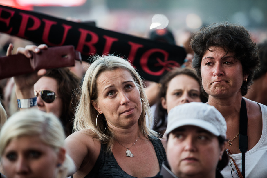 Sziget: Cipő emléknap és nemzeti dohánybolt külföldieknek- Nagyítás-fotógaléria