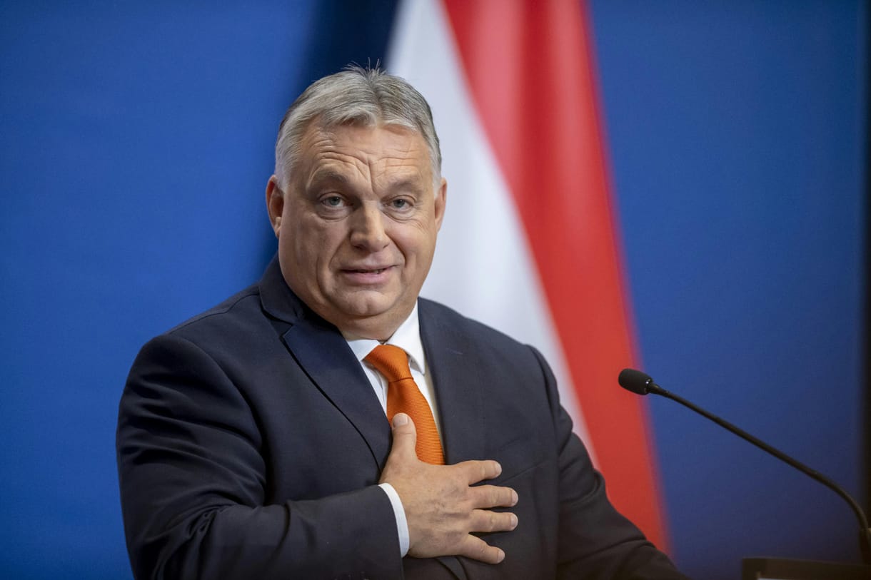 Rácz András: „A béke, amiről Orbán Viktor beszél, az a tömegsír békéje”