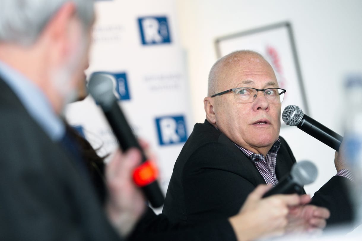 Leülne az MSZP Balázs Péterrel