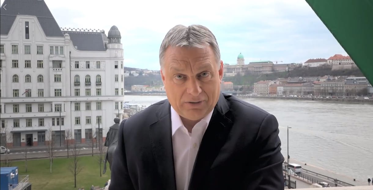 Orbán: A sorosisták = kommunisták