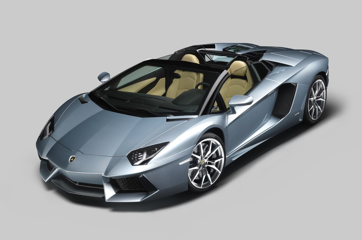 Vegyél egy penthouse-t, jár mellé egy Lamborghini