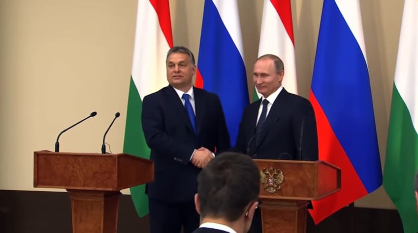 Izmozó Toroczkait és kisvasutazó Orbánt mutatott a BBC az euroszkeptikus Magyarországról - videó 
