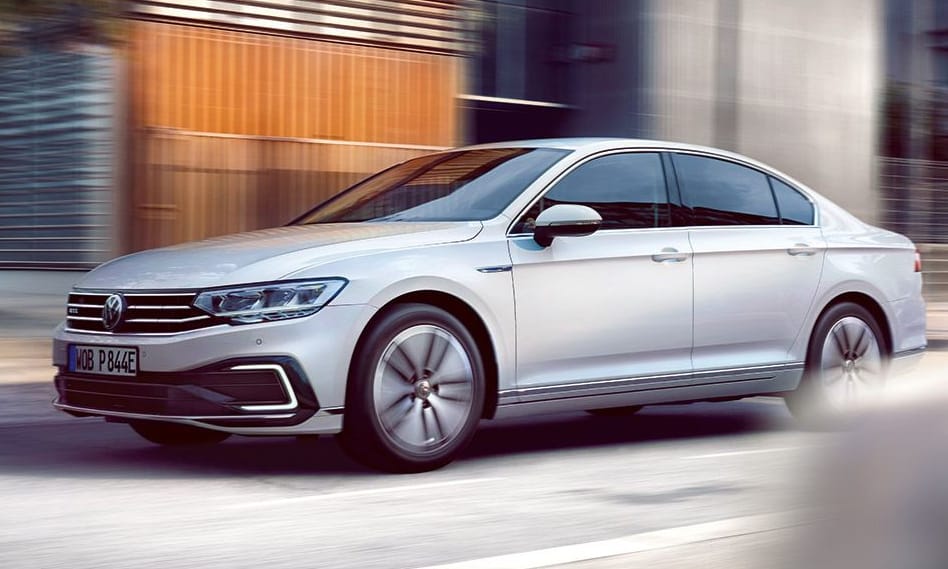 Szeptemberben jön a már csak kombiként készülő új VW Passat