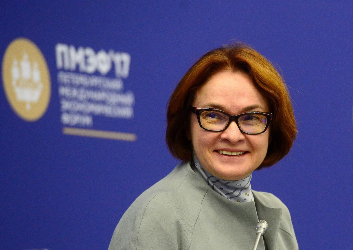 Elvira Nabiullina: vaslady az orosz jegybank élén