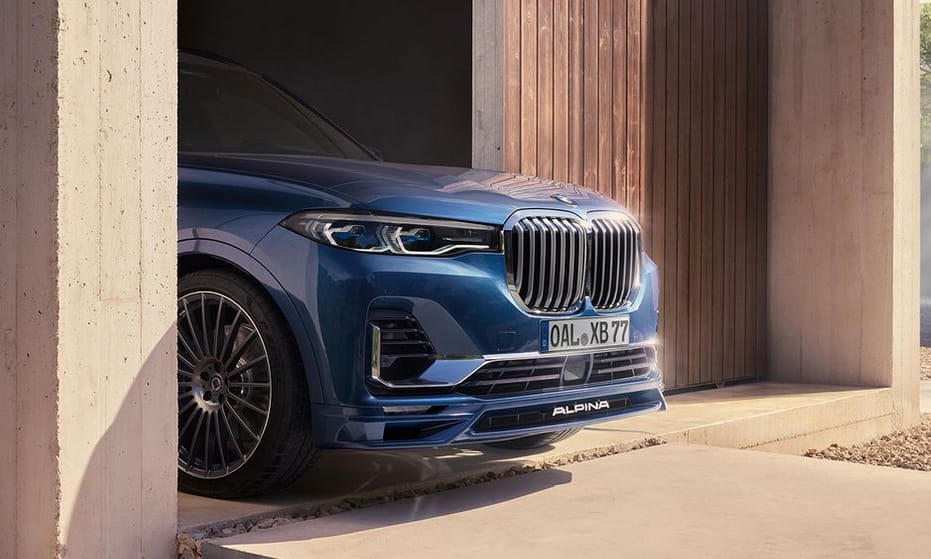 Így gyorsul 0-ról 270-re egy hatalmas Alpina BMW X7 – videó