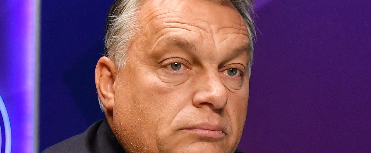 Lecserélte focis hátizsákját Orbán