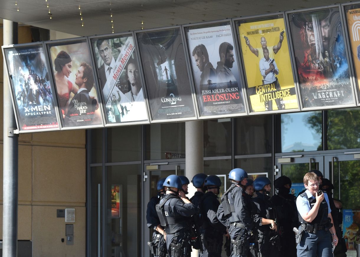 Nem volt éles lőfegyvere a Németországban agyonlőtt mozis támadónak