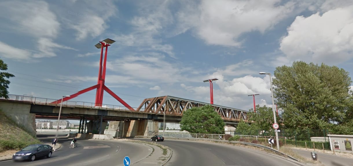 Vasárnap mossák a Rákóczi hidat, ezért szakaszosan lezárják