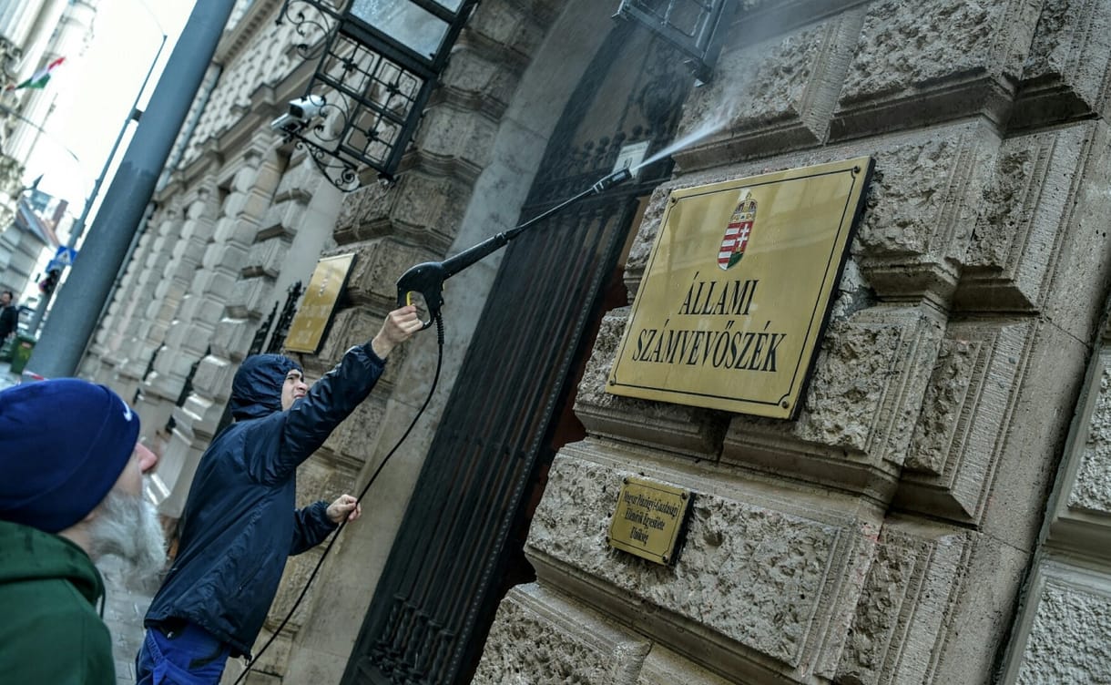 A Fidesz-KDNP is sorra kerül az ÁSZ-nál