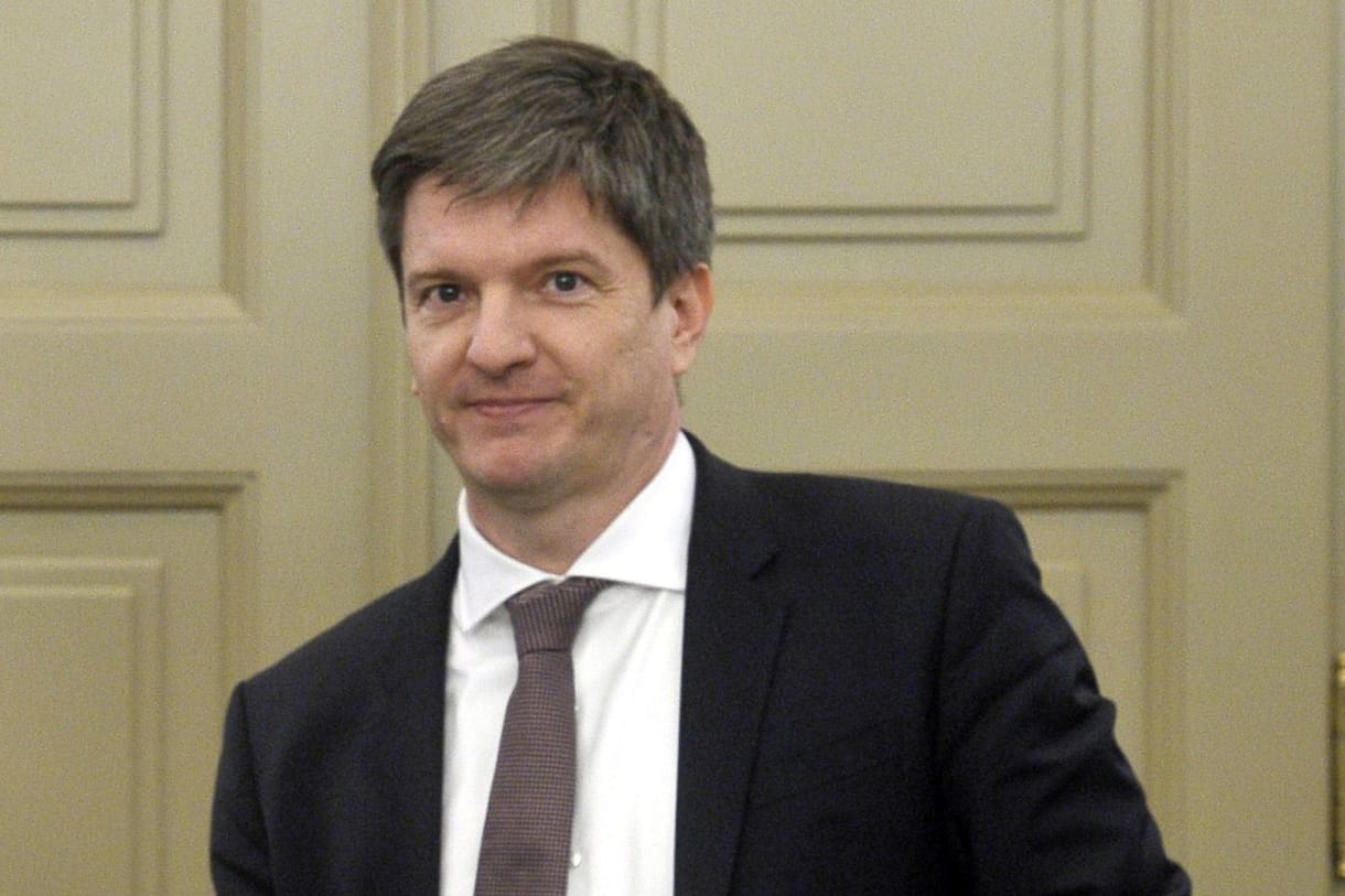 A Rheinmetallhoz igazolt a HM nemrég felmentett államtitkára